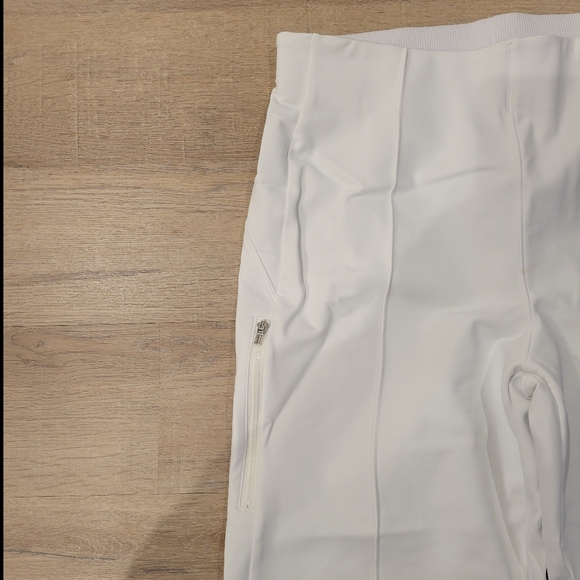 Glacier High Rise Bootcut Pant White Size 12 Athleta NWOT worn once - Picture 6 of 16